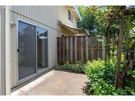 2335 SE Dove Street Hillsboro OR 97123