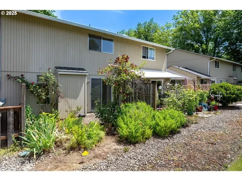 2335 SE Dove Street Hillsboro OR 97123