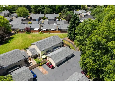 2335 SE Dove Street Hillsboro OR 97123