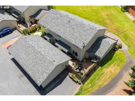 2335 SE Dove Street Hillsboro OR 97123