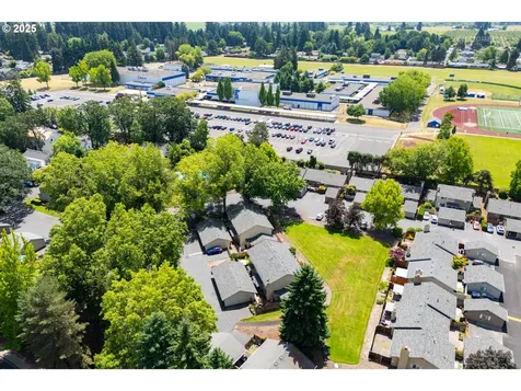 2335 SE Dove Street Hillsboro OR 97123