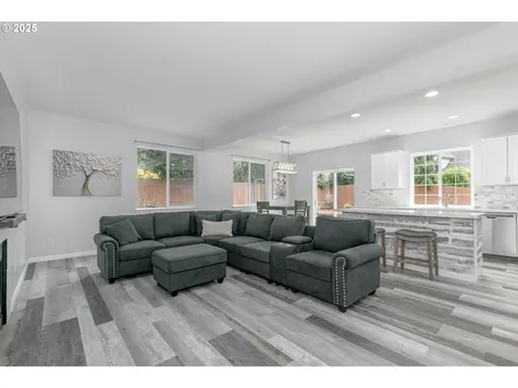 630 SW Zillah Street Camas WA 98607