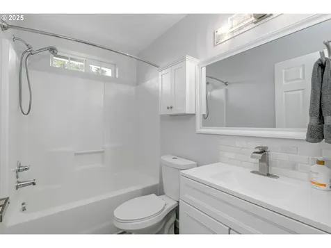 630 SW Zillah Street Camas WA 98607
