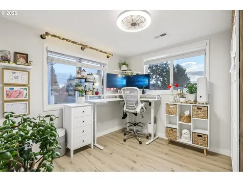 1702 NE 70th Street Vancouver WA 98665