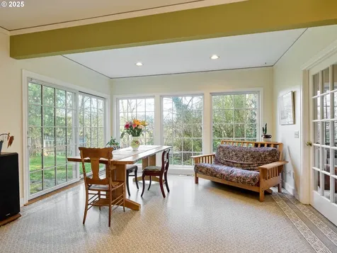 15361 Clackamas River Drive Oregon City OR 97045