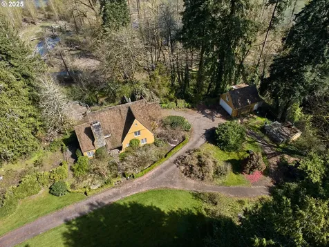 15361 Clackamas River Drive Oregon City OR 97045