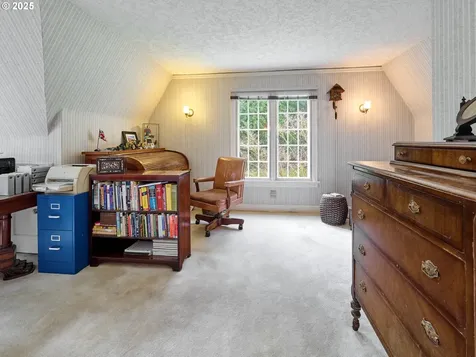 15361 Clackamas River Drive Oregon City OR 97045