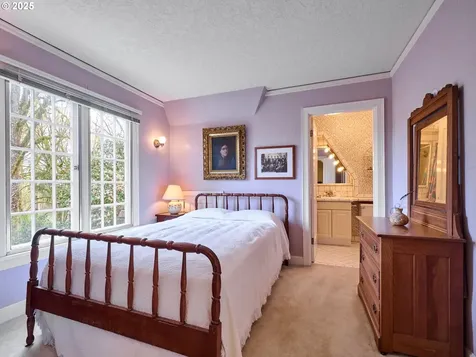 15361 Clackamas River Drive Oregon City OR 97045