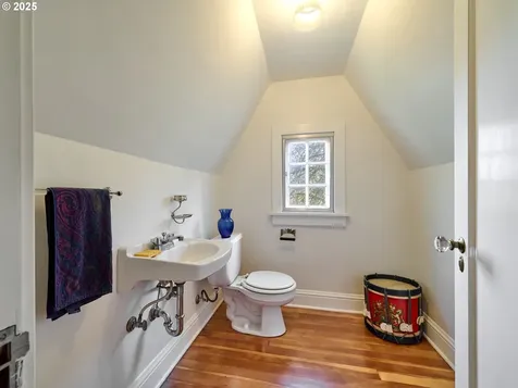 15361 Clackamas River Drive Oregon City OR 97045