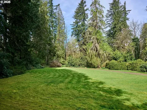 15361 Clackamas River Drive Oregon City OR 97045
