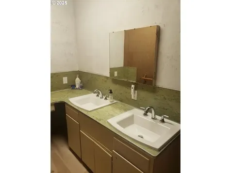 2962 Laurel Road Longview WA 98632
