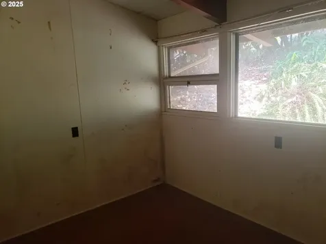2962 Laurel Road Longview WA 98632