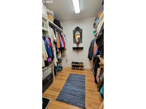 296 Woodridge Drive Eugene OR 97405