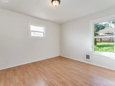 375 SW Spruce Street Willamina OR 97396