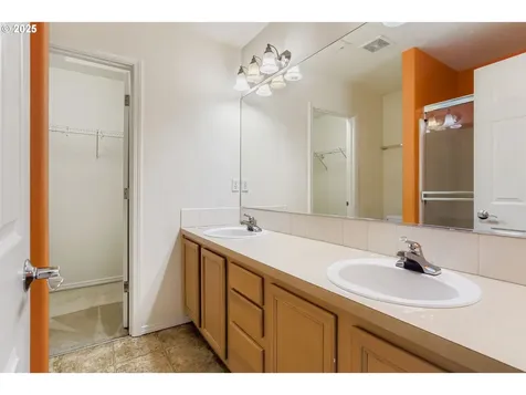 16502 NE 12th Court Ridgefield WA 98642