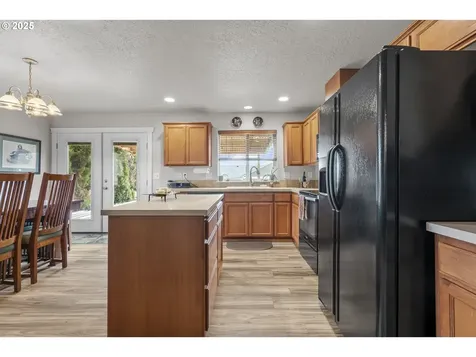 201 NW Howard Lane Dallas OR 97338