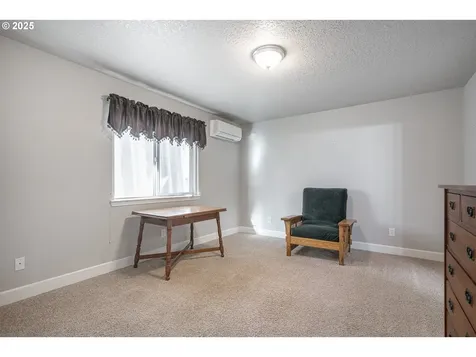 201 NW Howard Lane Dallas OR 97338