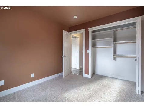 201 NW Howard Lane Dallas OR 97338