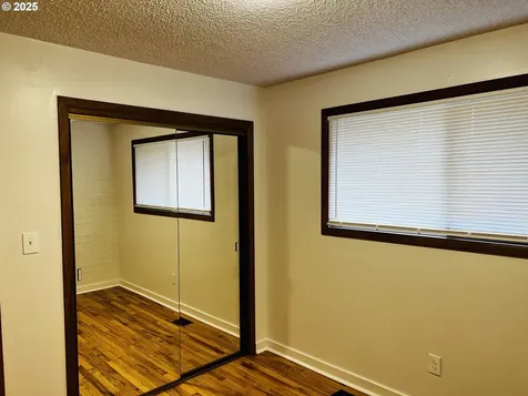 4134 SE Washington Street Milwaukie OR 97222