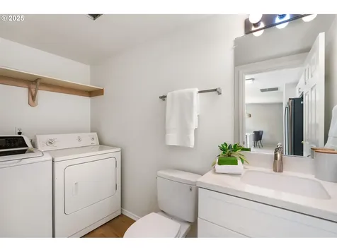 2743 SW Spring Garden Street Portland OR 97219