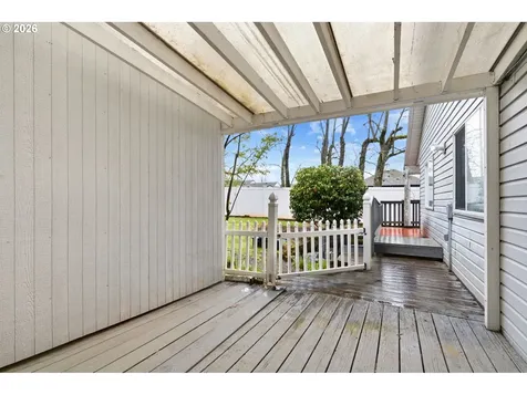 608 NE 118th Avenue Portland OR 97220
