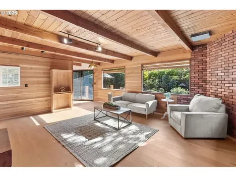 2965 Olive Street Eugene OR 97405