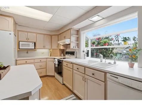 2965 Olive Street Eugene OR 97405