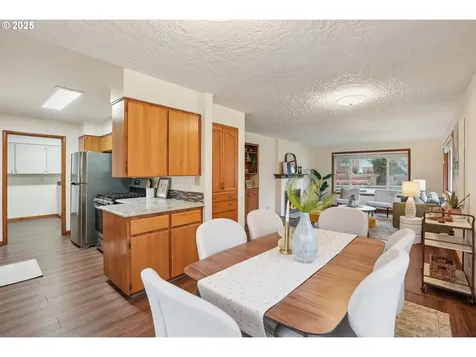 609 W 36th Street Vancouver WA 98660