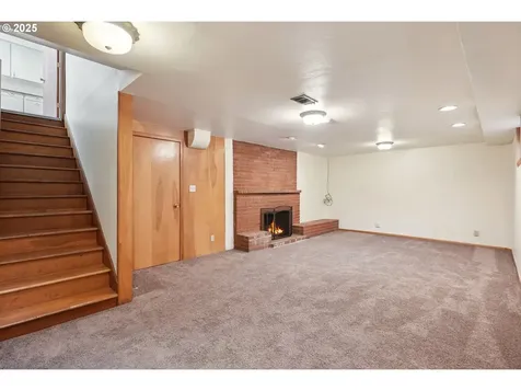 609 W 36th Street Vancouver WA 98660