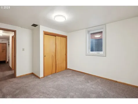 609 W 36th Street Vancouver WA 98660