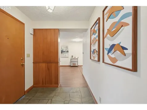 609 W 36th Street Vancouver WA 98660