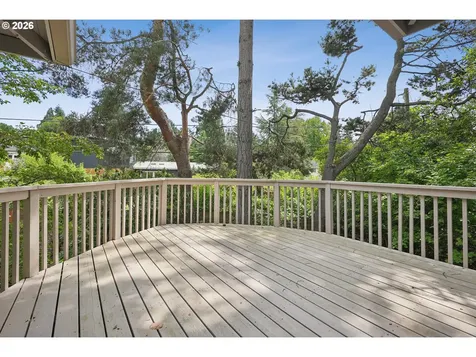 4200 SW 53rd Avenue Portland OR 97221