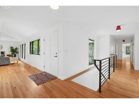 4200 SW 53rd Avenue Portland OR 97221