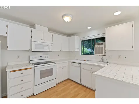 4494 SW 179th Avenue Beaverton OR 97078