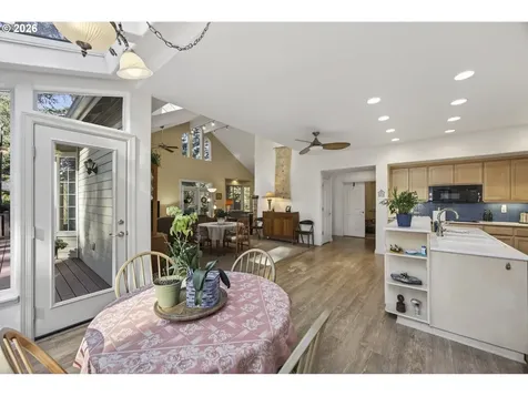 84177 Wright Road Florence OR 97439