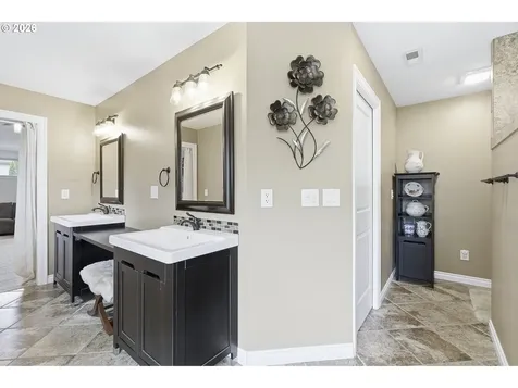 910 NW Hertel Street Hillsboro OR 97124