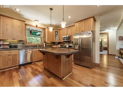 33402 SE Wood Drive Washougal WA 98671