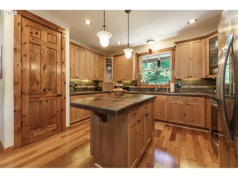 33402 SE Wood Drive Washougal WA 98671