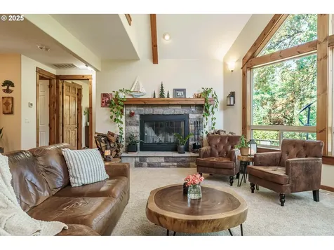 33402 SE Wood Drive Washougal WA 98671