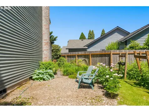 21456 SW 90th Court Tualatin OR 97062