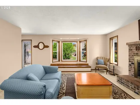21456 SW 90th Court Tualatin OR 97062
