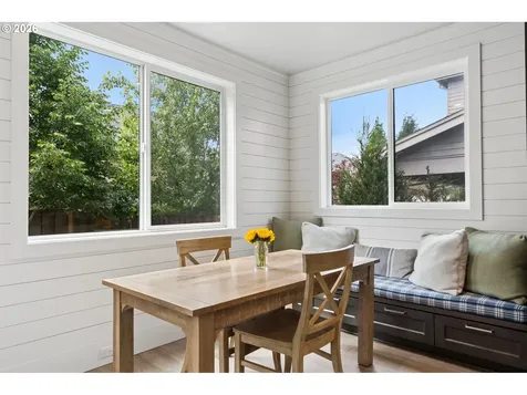 4327 NW Ashbrook Drive Portland OR 97229
