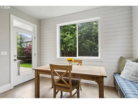 4327 NW Ashbrook Drive Portland OR 97229