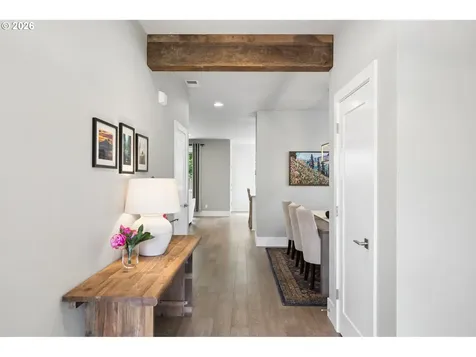 4327 NW Ashbrook Drive Portland OR 97229