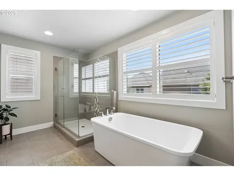 4327 NW Ashbrook Drive Portland OR 97229