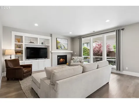 4327 NW Ashbrook Drive Portland OR 97229