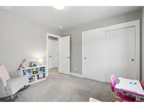 4327 NW Ashbrook Drive Portland OR 97229