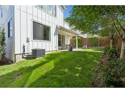 4327 NW Ashbrook Drive Portland OR 97229