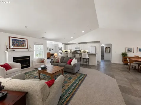 2515 Willow Crest Court Florence OR 97439