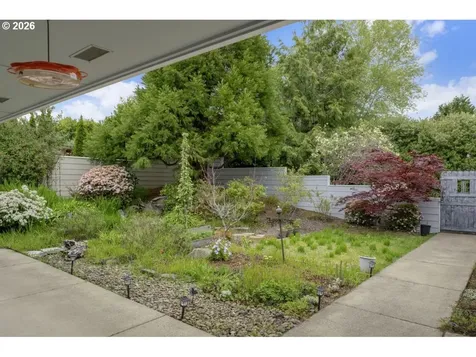 2515 Willow Crest Court Florence OR 97439